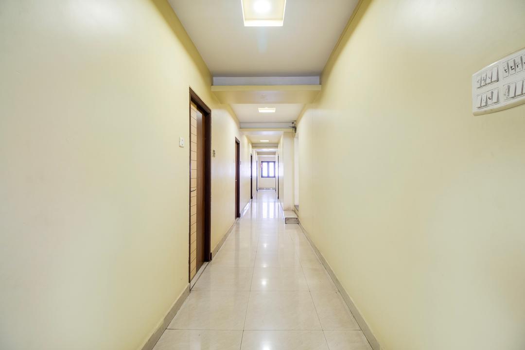 Super Hotel O Allipuram Near Railway Station in Visakhapatnam
