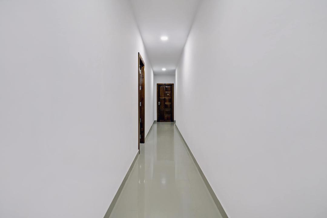 Super Hotel O Anayara Near Lulu Mall Formerly Timber Residency in Thiruvananthapuram