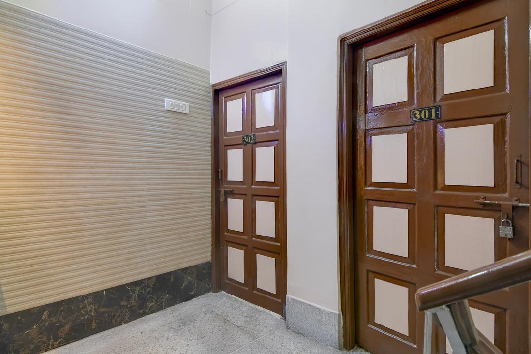 Super Hotel O Howrah Railway Station in Howrah