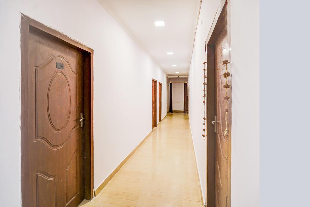 Super Hotel O Jankipuram Vikas Nagar in Lucknow