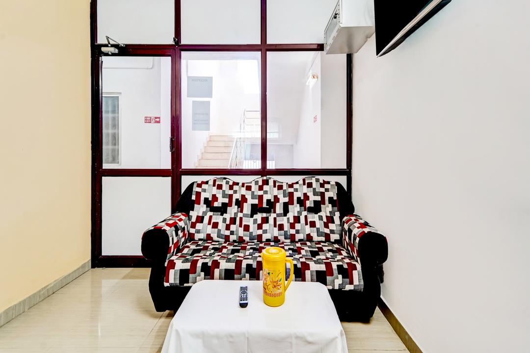 Super Hotel O Okkilipalayam in Othakalmandapam