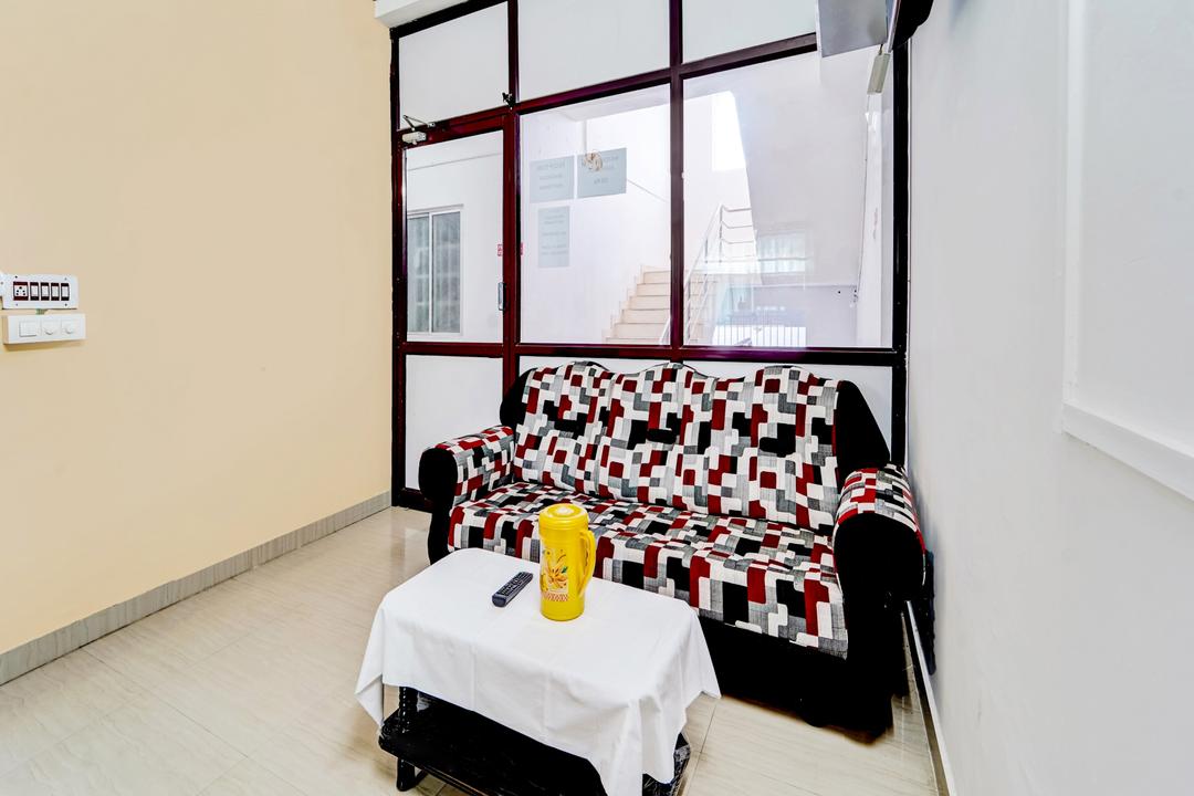 Super Hotel O Okkilipalayam in Othakalmandapam