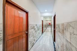 Hotel O MG Road Raniganj Formerly Holiday Hotel in Hyderabad