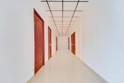 Super Hotel O Vazhakkala in Kochi