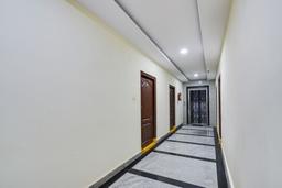 Super Townhouse Hitech City Madhapur in Hyderabad