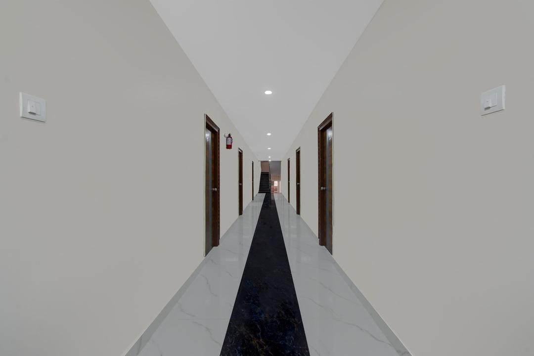 Super Townhouse Oak Bachupally Medical College Formerly SV Hotels in Hyderabad