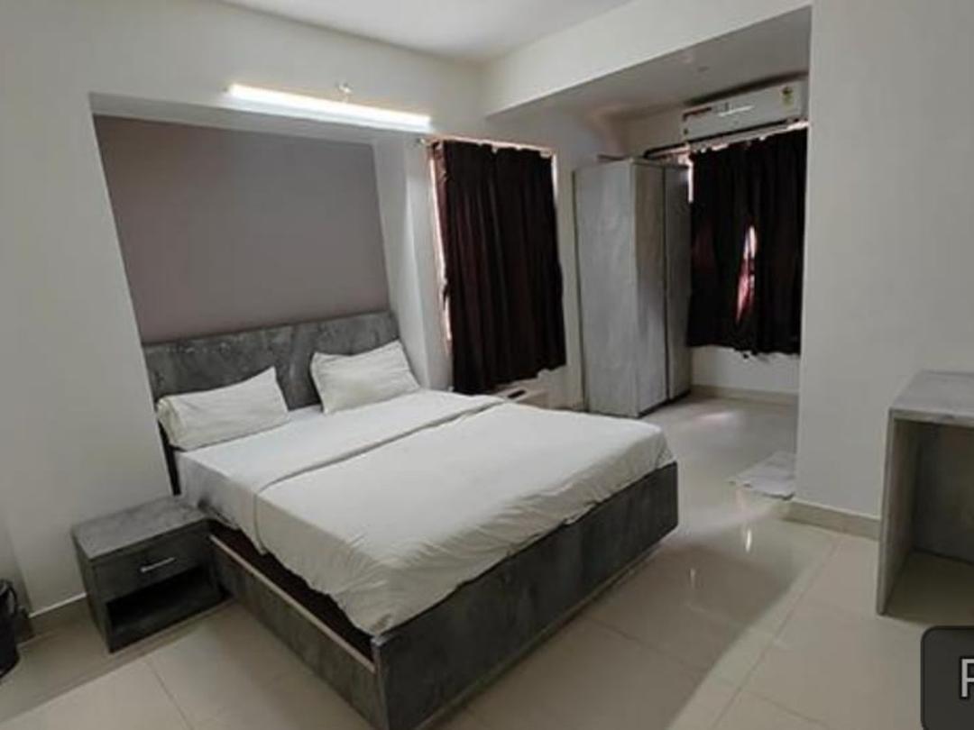 Hotel Panchsheel Crown in Pune