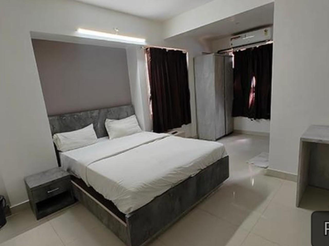 Hotel Panchsheel Crown in Pune