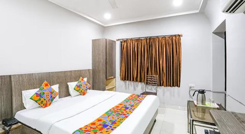 Hotel Sun Om in Raipur