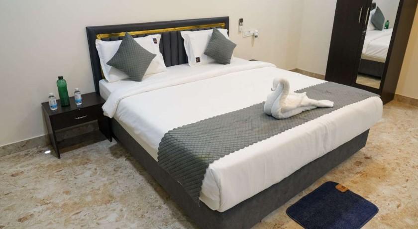 Madhura Luxury Hotel, Manikonda in Hyderabad