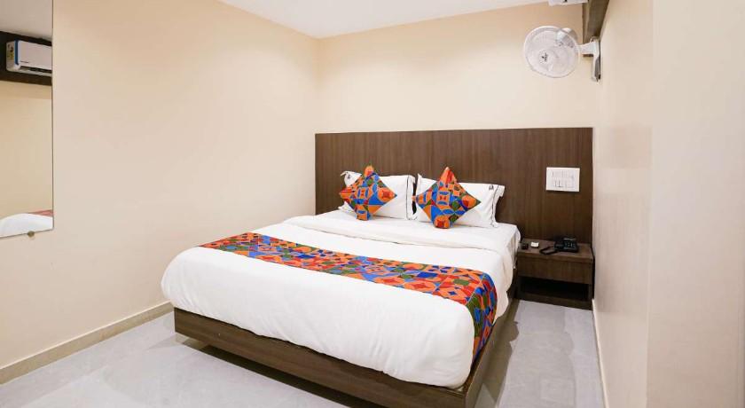 Hotel Casa Royal Residency in Mumbai