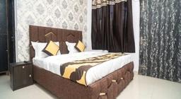 Hotel Green Snapper in Delhi