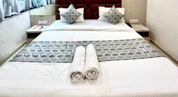 Hotel Apple Inn in Ahmedabad