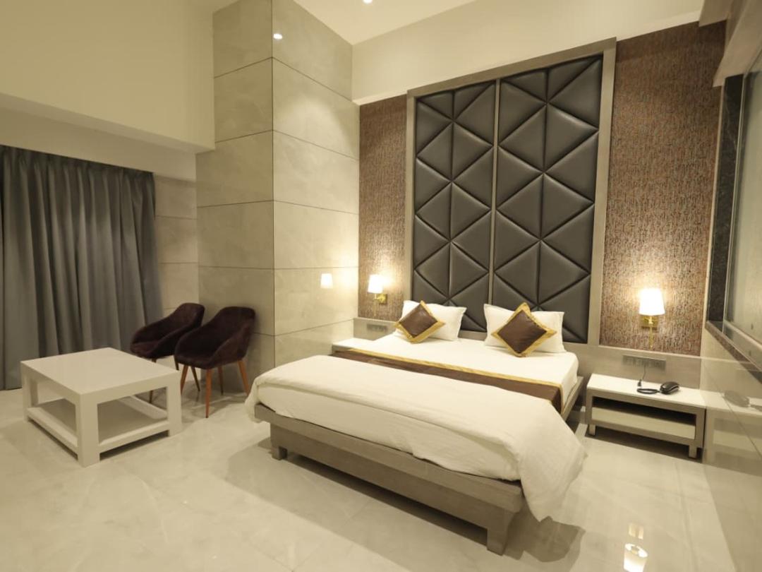 Hotel Laxmi Palace in Mumbai
