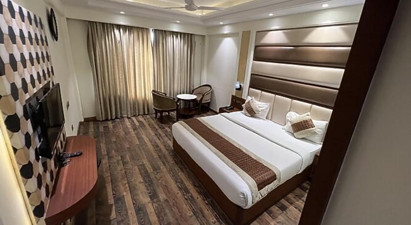 Hotel Grand Palace in Bahraich