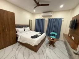Adhiraj Inn in Kolkata