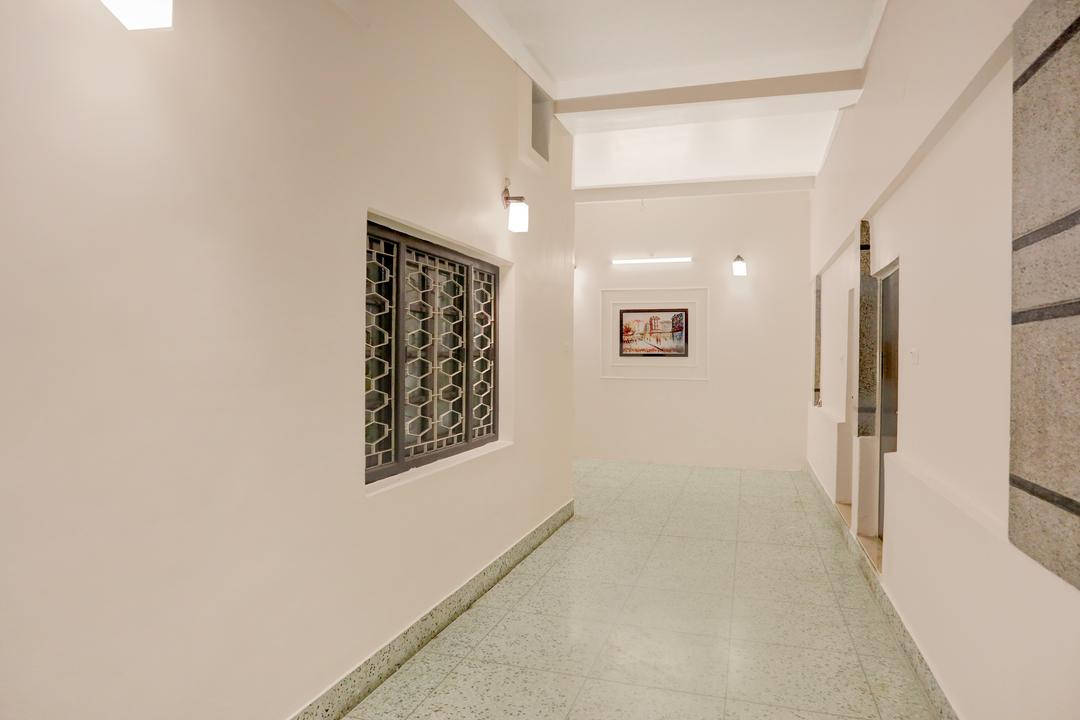 Collection O Civil Lines Prayagraj in Prayagraj