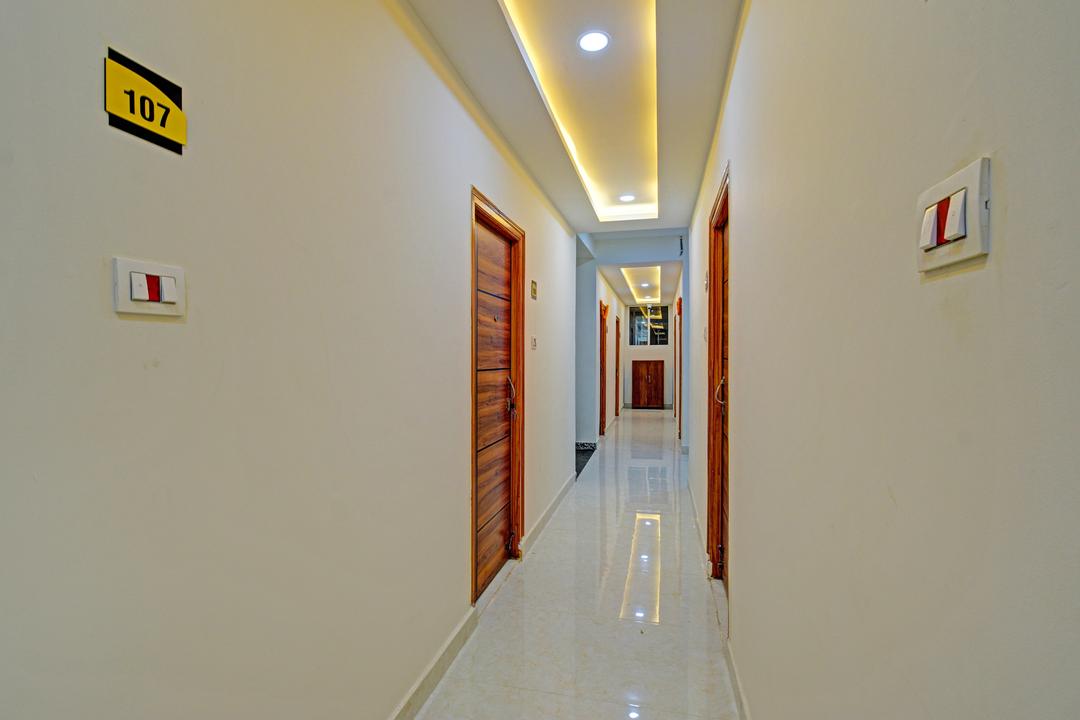 Collection O Hyderabad Central University in Hyderabad