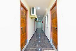 Super Collection O Jagadgirigutta Road in Hyderabad
