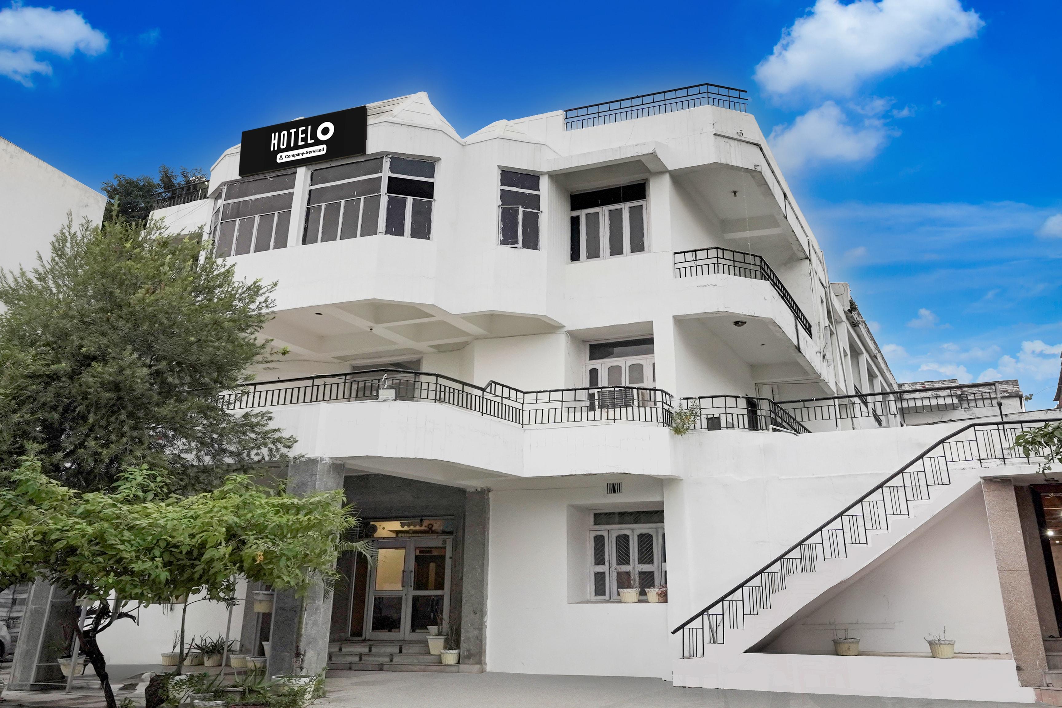 Hotel O Buddha Statue Gaya Formerly Uruvela International in Bodh Gaya