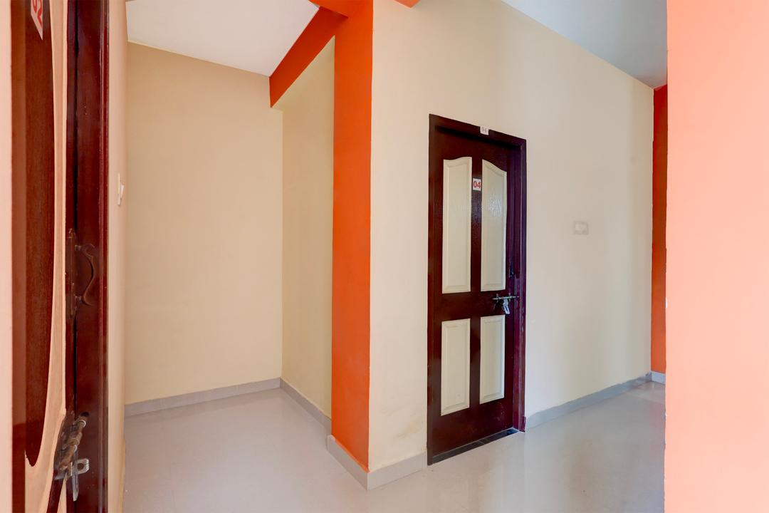 Hotel O Rela Hospital Chromepet Formerly Sri Ram Ganesh Residency in Chennai