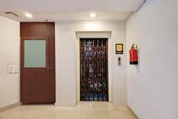 Super Collection O jagadamba Junction near Beach Road in Visakhapatnam