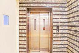 Super Collection O Tilak Nagar Near Pacific Mall in Delhi