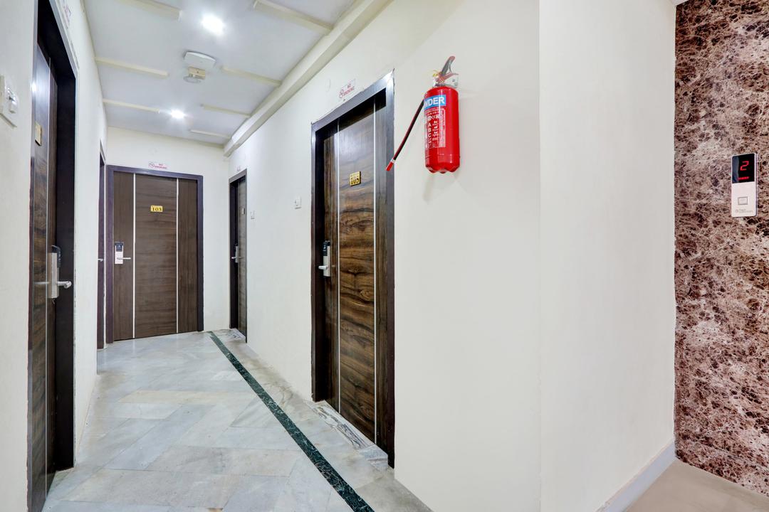 Super Hotel O MVP Double Road in Visakhapatnam