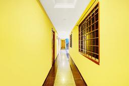 Hotel O Padmavathi Puram Near Railway Station in Tirupati