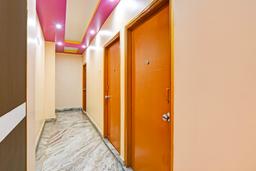 Super Hotel O Rishra Railway Station Formerly Green Guest House in Hoogly