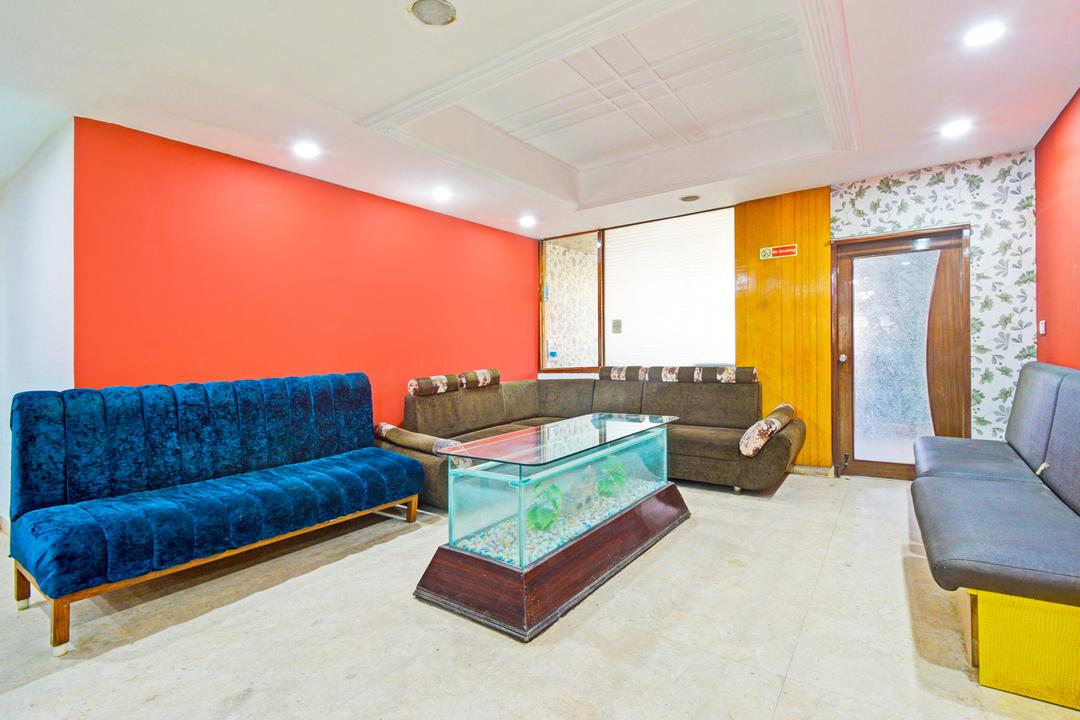 Super Townhouse Ameerpet Balkampet Road in Hyderabad