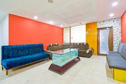 Super Townhouse Ameerpet Balkampet Road in Hyderabad