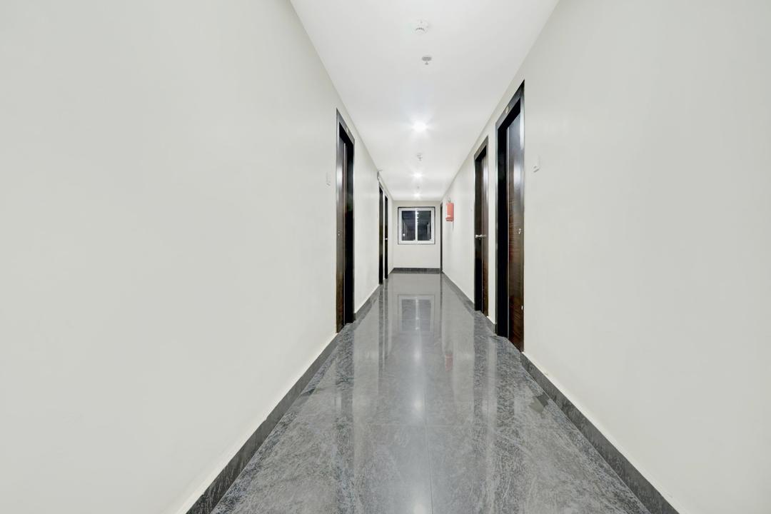 Super Townhouse Daba Garden Road in Visakhapatnam