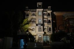 Super Townhouse Durgapura Formerly Gumaan Heritage in Jaipur