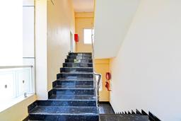 Super Townhouse Dwarakanagar Near Gurudwara in Visakhapatnam