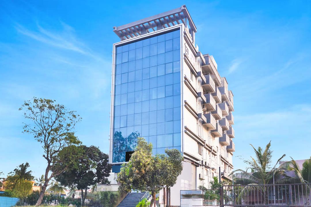 Super Townhouse Lohegaon Near Pune Airport Formerly Landmark Regency in Pune