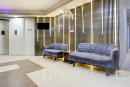 Super Townhouse Patparganj Near Max Super Speciality Hospital in Delhi