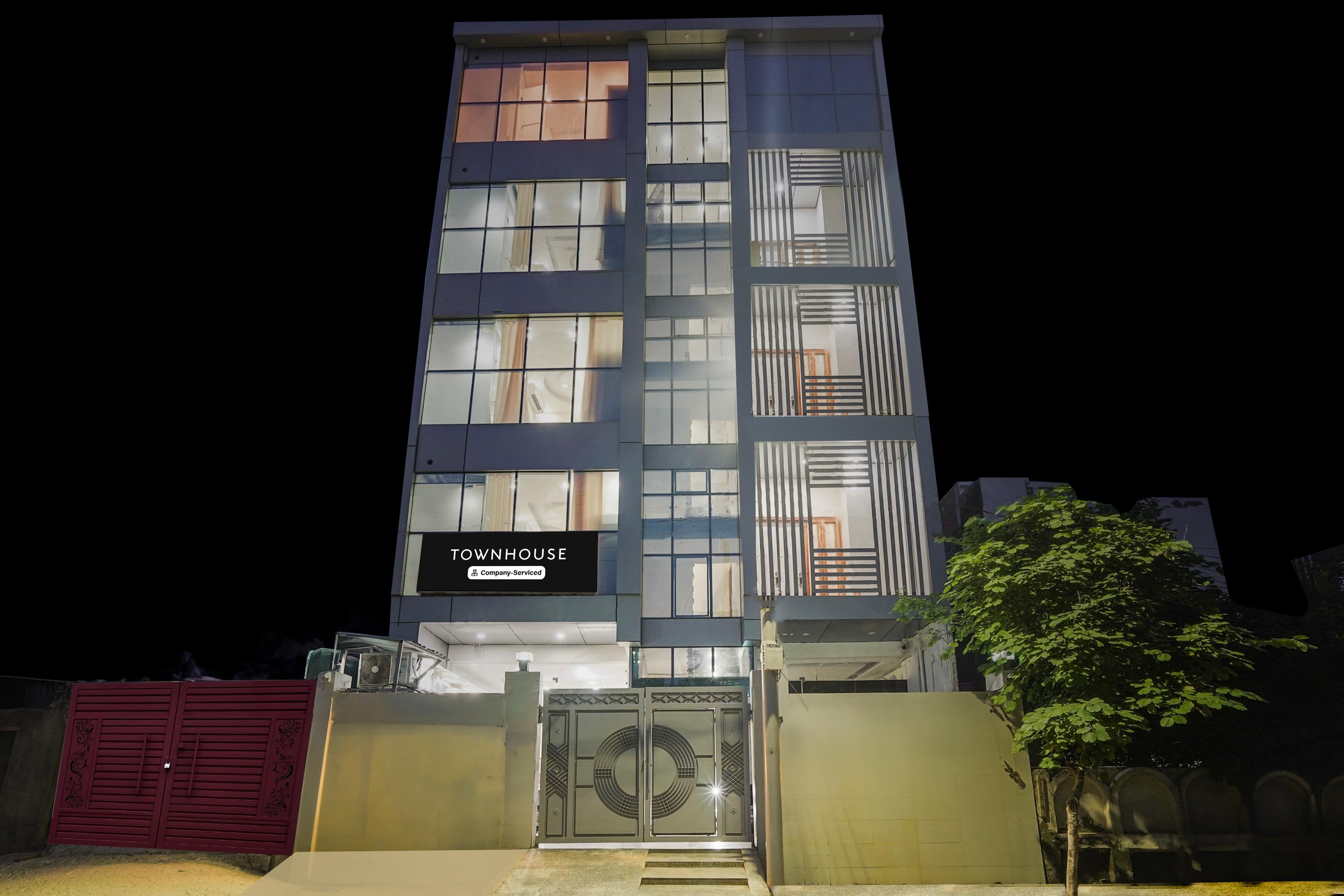 Townhouse Sector 63 A Noida in Noida