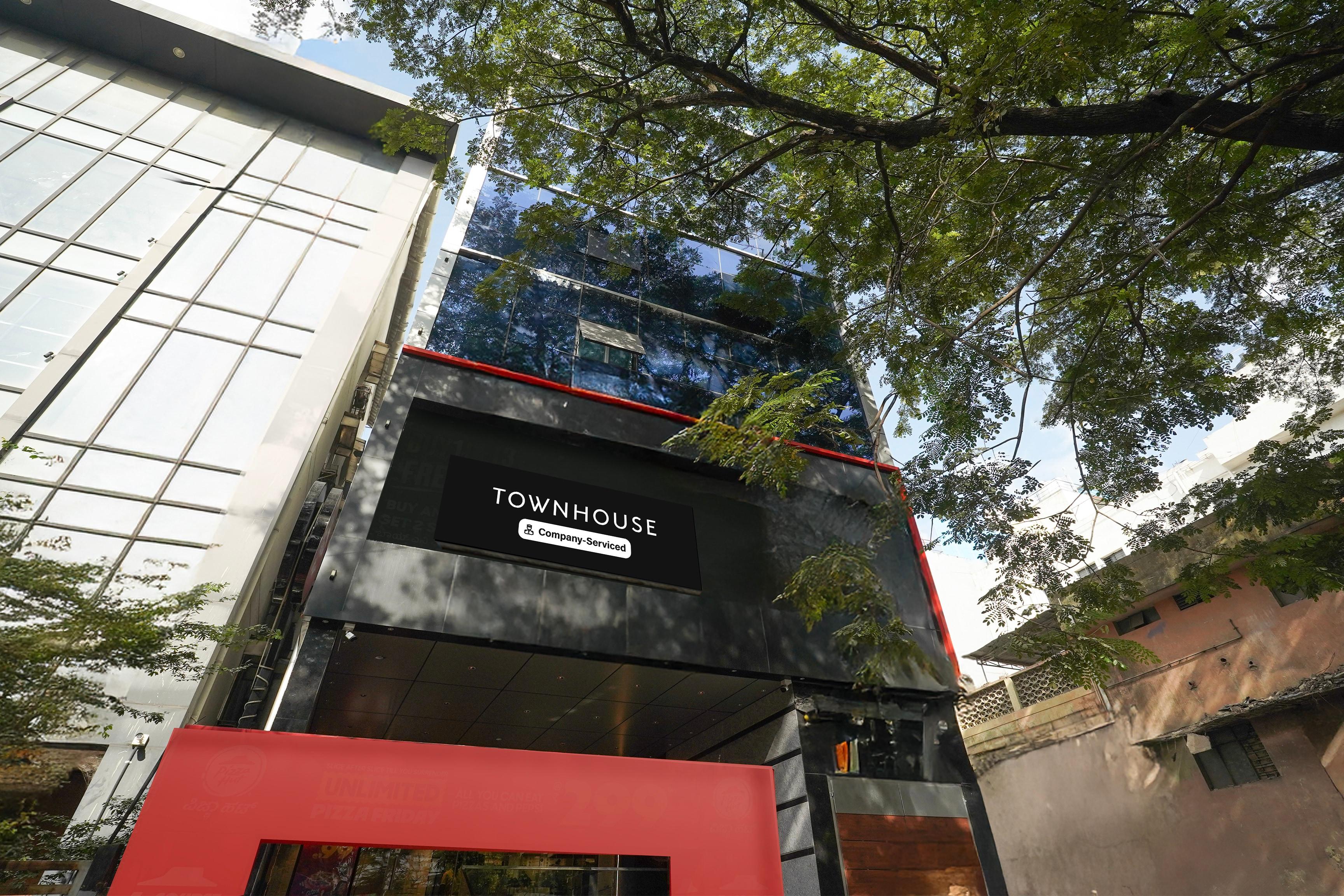Townhouse Koramangala Road Complex Formerly Parkash Tower in Bangalore