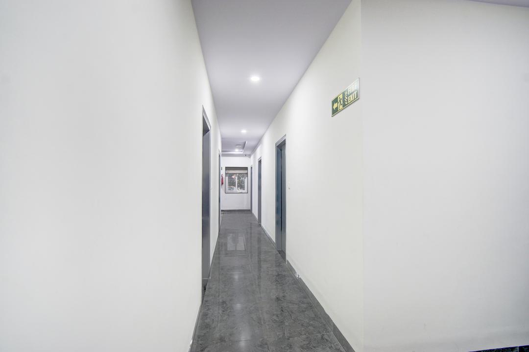 Super Townhouse Oak L B Nagar Metro Station in Hyderabad