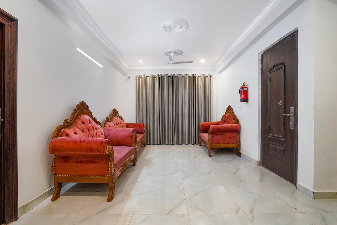 Townhouse Sector 46 Huda Market in Gurgaon