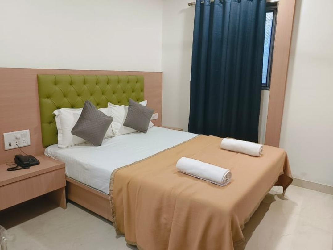 Shalom Residency in Thane