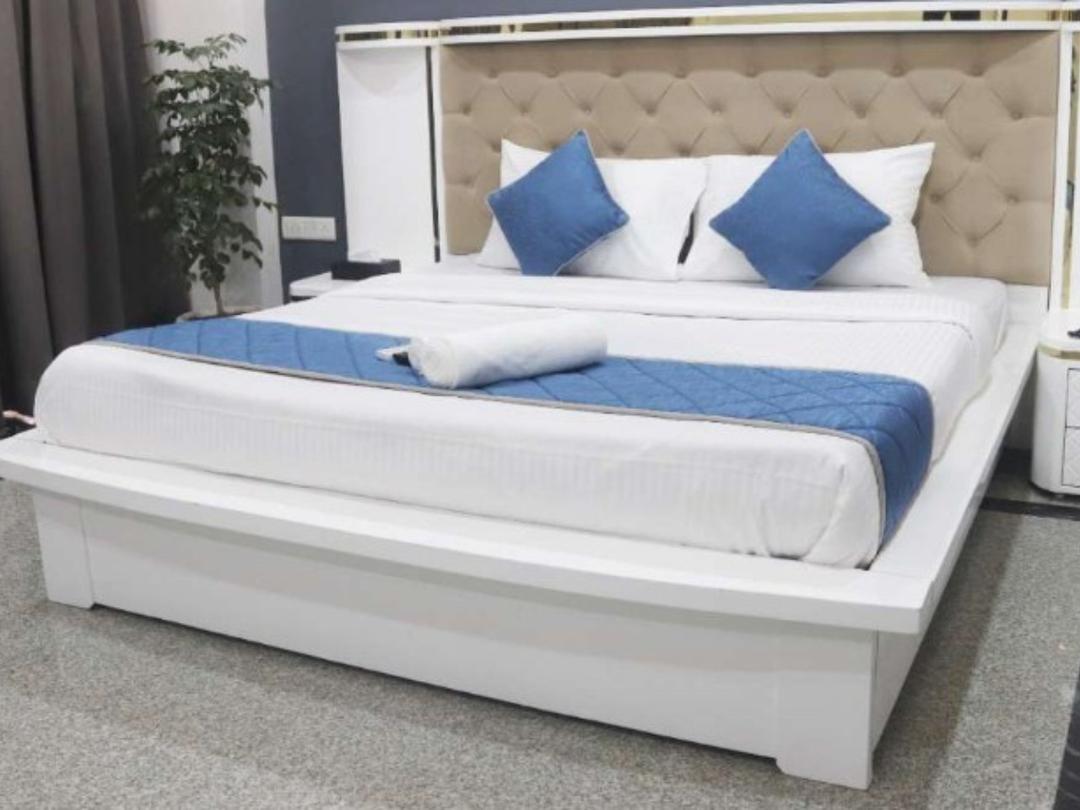 Axon Stays Near Artemis Hospital Gurgaon Sector 52 in Gurgaon