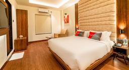 Stayzo Scheme 114, Vijay Nagar in Indore