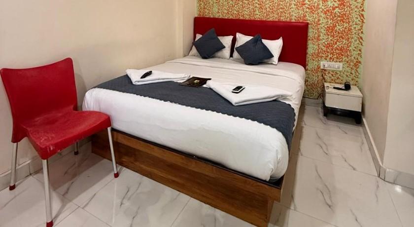 Hotel Dream Palace in Mumbai