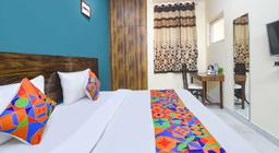 Arpit Stayz in Gurgaon