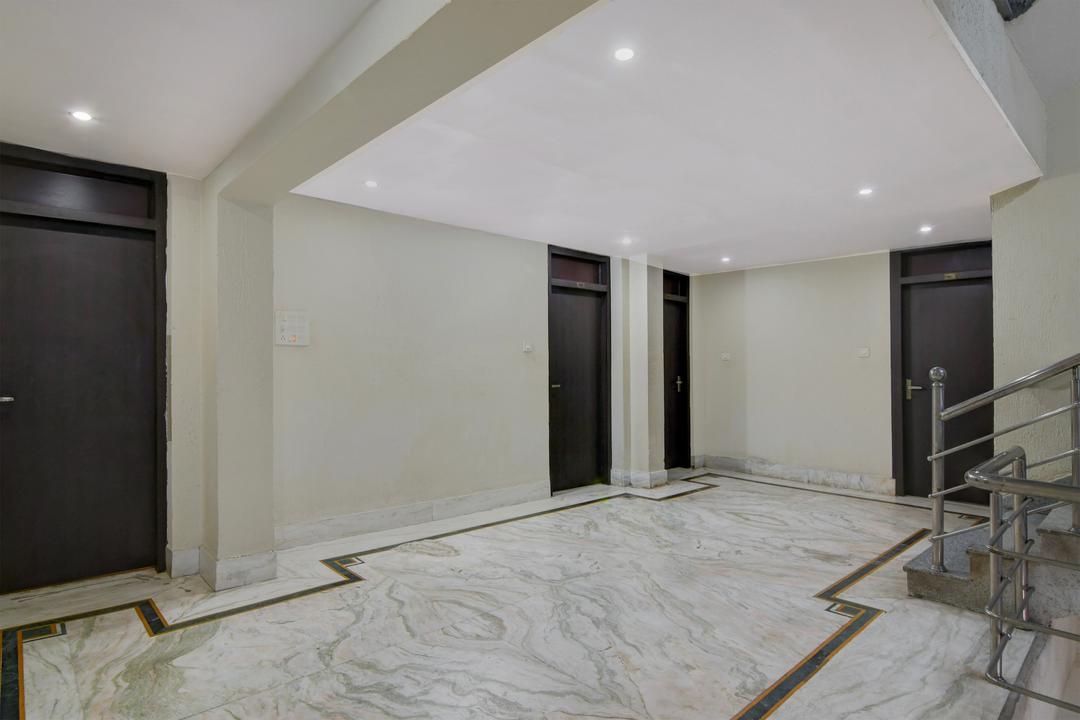 Collection O Sakchi Crossway Formerly Shree Palace in Jamshedpur