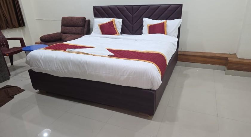 Hotel Savithas Inn in Vijayawada