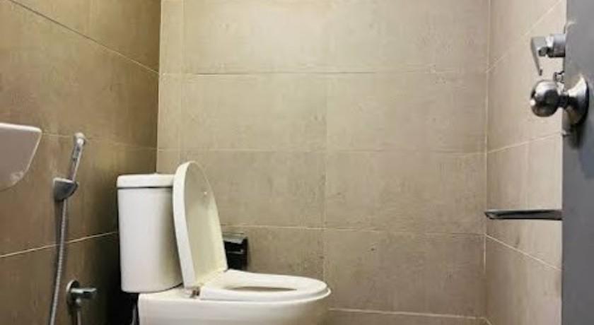 Hotel Dlive Indore in Indore