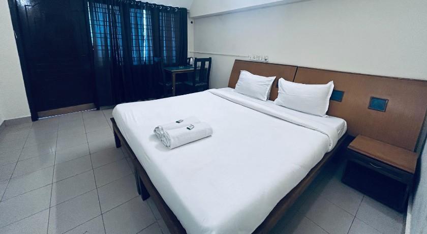 Hotel Iham Paradise in Mangalore